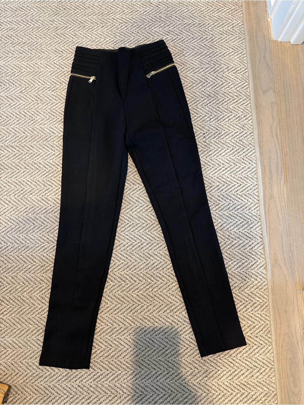 Like new never worn Zara Black Straight-Leg High-Waist Pants with Zip Detail